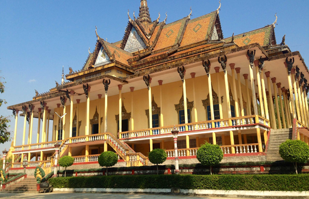 Wat Kampong Thom 2